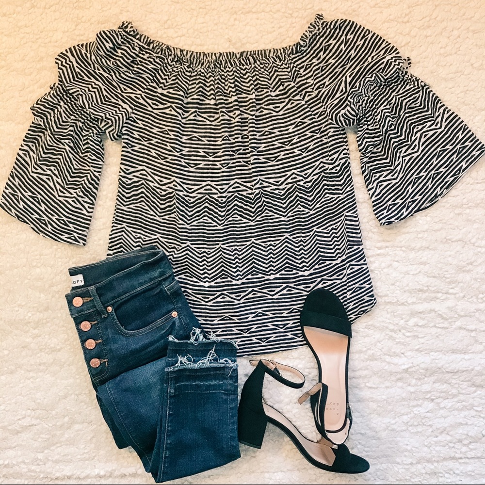 EUC OTS White House Black Market Top